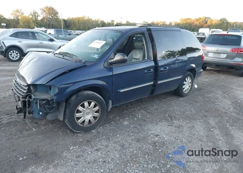 2006 Chrysler Town & Country Touring z USA, uszkodzony, nr VIN 2A8GP54L86R625085